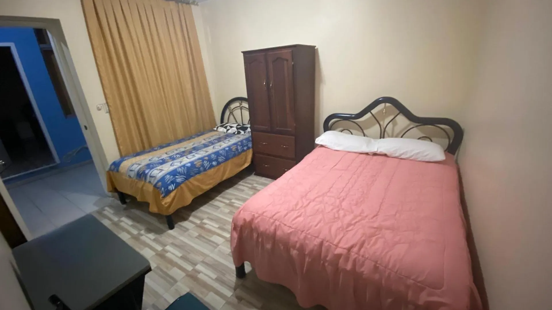Hostal Cariamanga Quito Ecuador